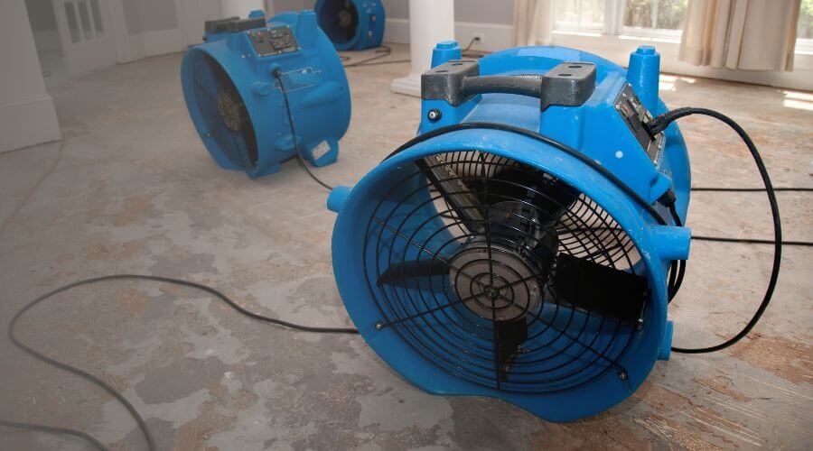 Why choose water damage restoration service for storm damage restoration in Gainesville